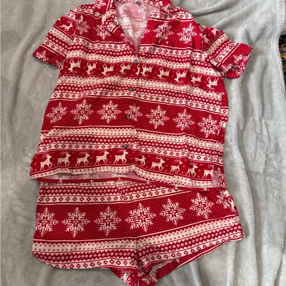 Old Navy Red and White Reindeer Pajama Set
